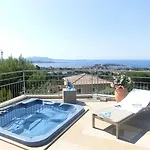 Azur Golf Bed & Breakfast