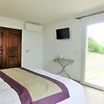 Azur Golf Bed & Breakfast Bandol