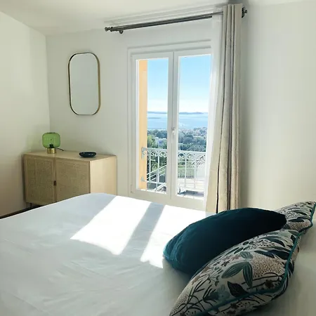 Azur Golf Bed & Breakfast