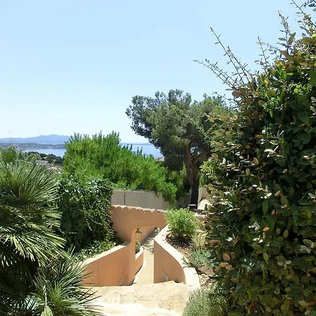 Azur Golf فندق مبيت وإفطار
