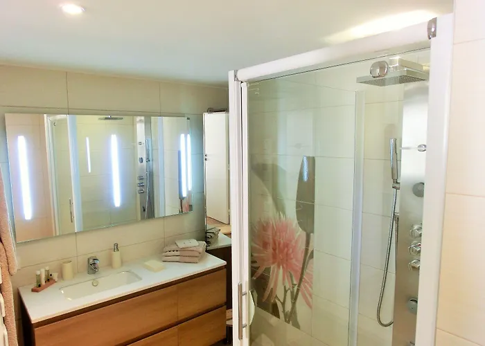 Nocleg ze śniadaniem Azur Golf 5*